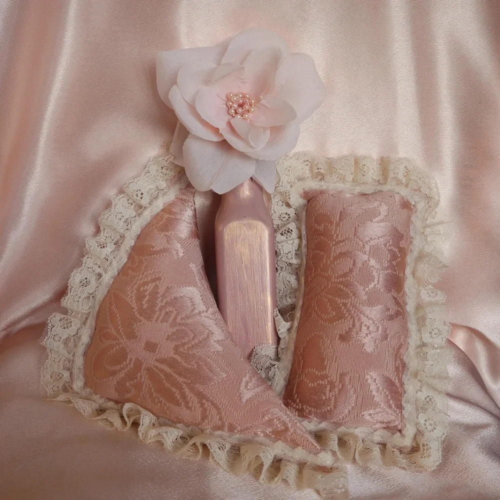 Hand Crafted Enchantment Glass Bottles&Scented Pillows Set - Picture 3 of 11